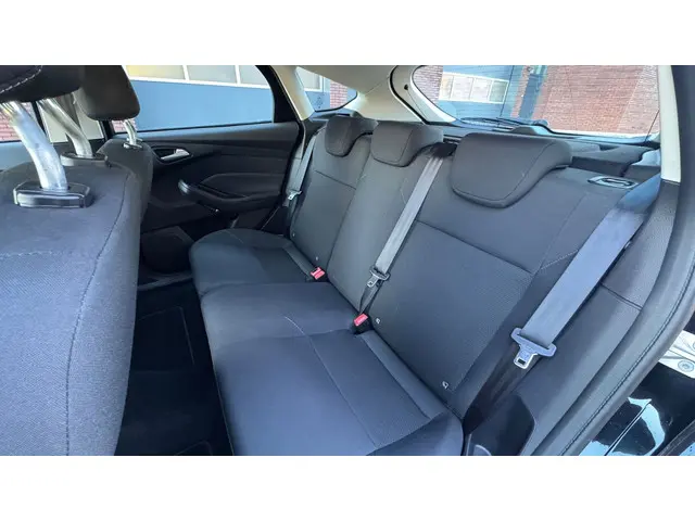 Ford Focus 1.0 Edition turbo 2018 Benzine 32