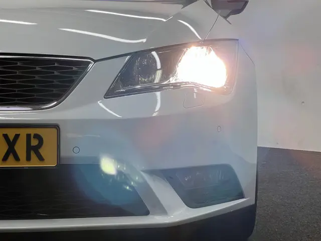 SEAT Leon 1.4 TSI Style Business 2015 Benzine 35