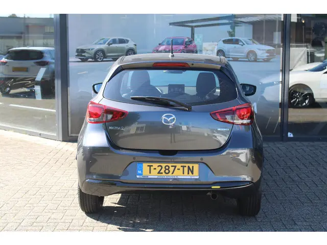 Mazda 2 1.5 e-SkyActiv-G 90 Centre-Line 2023 Benzine 9