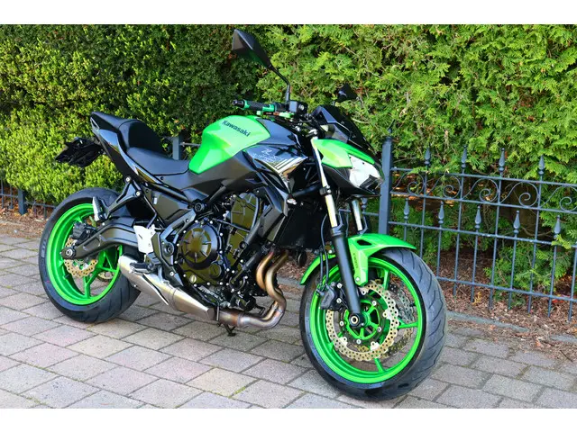 Kawasaki Z650 ABS 50kw 2021 Benzine 6