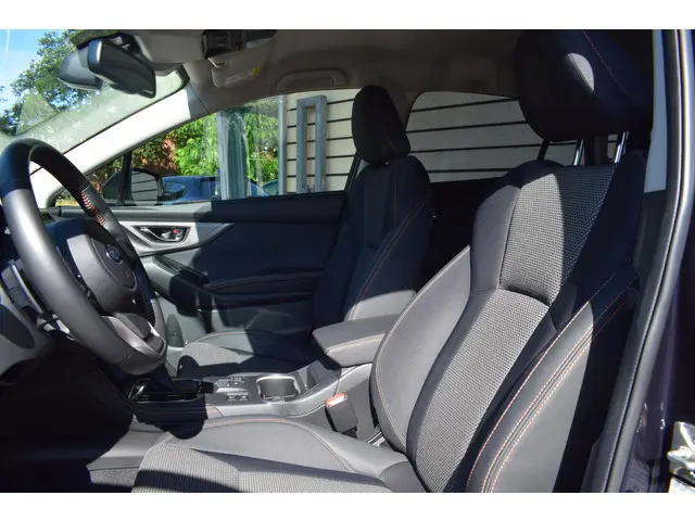 Subaru XV 2.0i e-BOXER Luxury 2022 Hybride Benzine 13