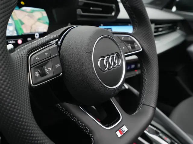 Audi A3 Limousine 30 TFSI S edition 2025 Benzine 19