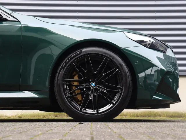 BMW M5 Touring 2025 Hybride Benzine 6