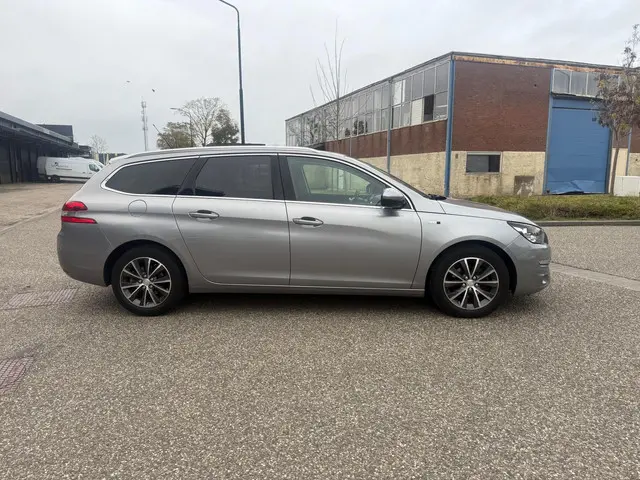 Peugeot 308 SW 1.2 PureTech Style 2015 Benzine 7