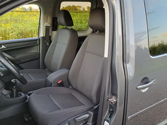 Volkswagen Caddy 1.0 TSI Comfortline 2020 Benzine 22