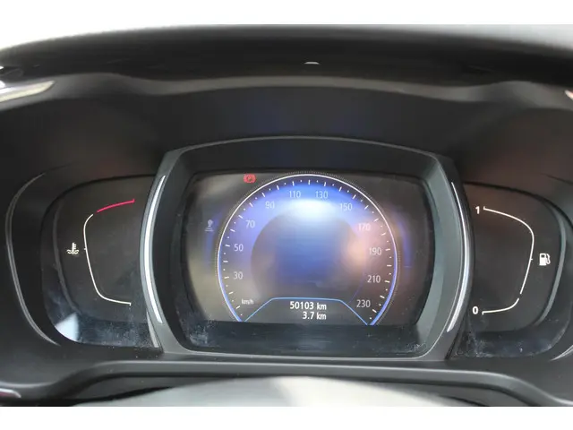 Renault Kadjar 1.3 TCe BOSE 140 pk 2020 Benzine 28