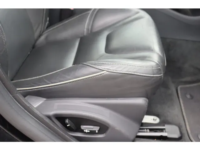 Volvo S60 2.0 D4 R-Design 2015 Diesel 14