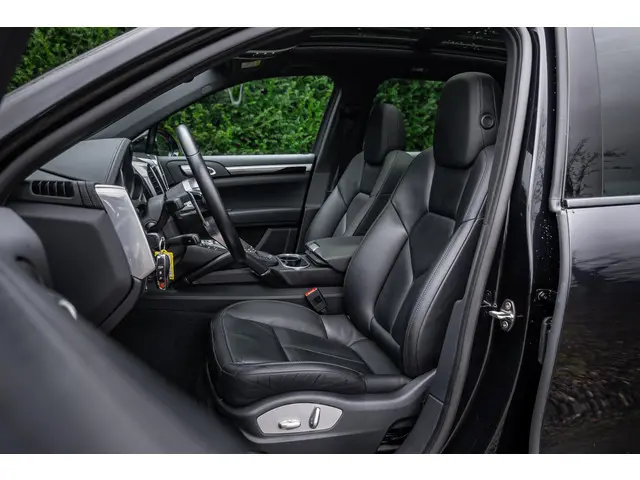 Porsche Cayenne S 2016 Benzine 5