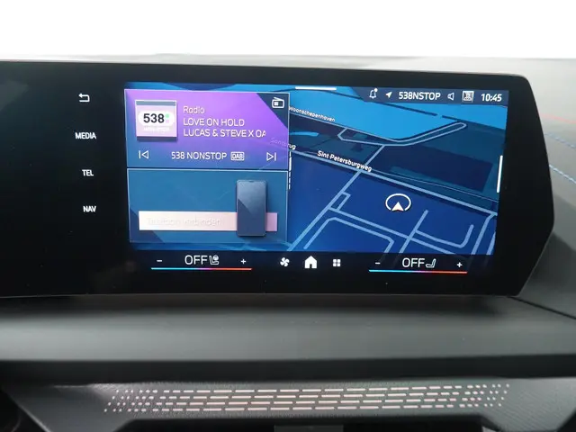 BMW 1 Serie 120 2025 Benzine 15