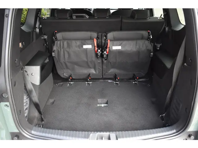 Dacia Jogger TCe 110 Expression 2023 Benzine 14