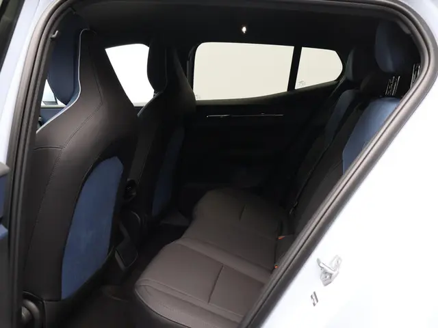 Volvo EX30 Single Motor Core 51 kWh 2024 Elektrisch 8