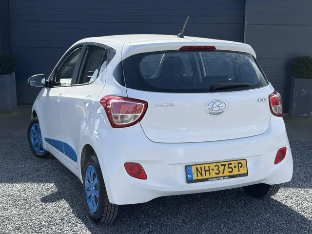 Hyundai i10 1.0i i-Motion Comfort 2017 Benzine 5