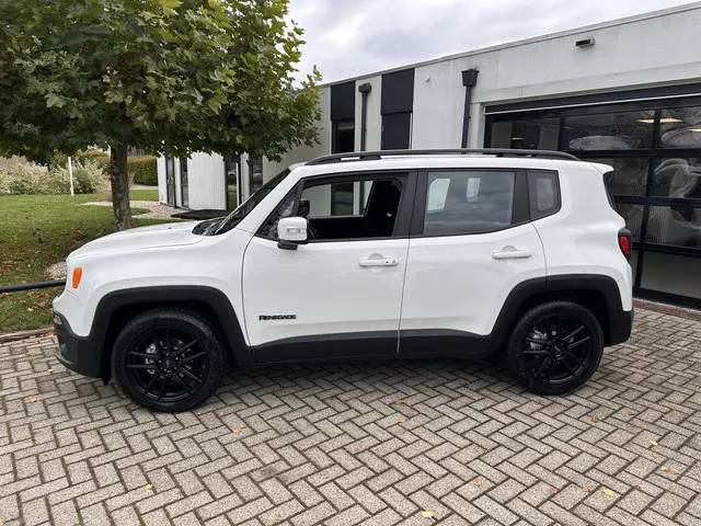 Jeep Renegade 1.4 MultiAir Longitude 2018 Benzine 33
