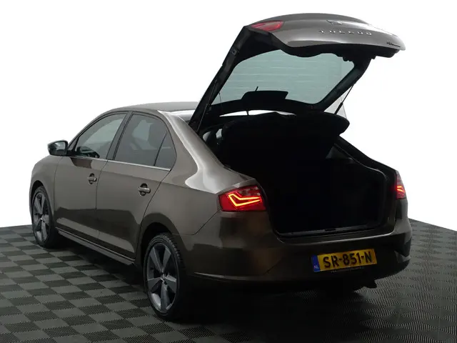 SEAT Toledo 1.4 TSI FR Business Intense Aut- 2018 Benzine 29