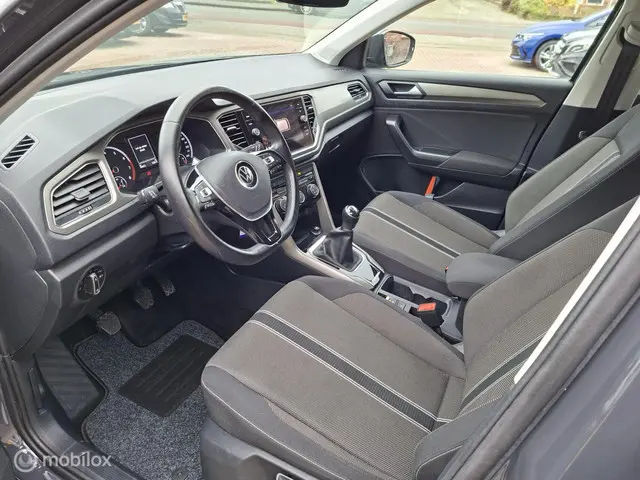 Volkswagen T-Roc 1.0 TSI Style Business 2021 Benzine 9