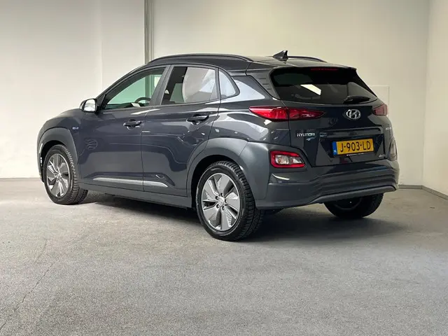 Hyundai Kona EV Premium 64 kWh 2021 Elektrisch 8