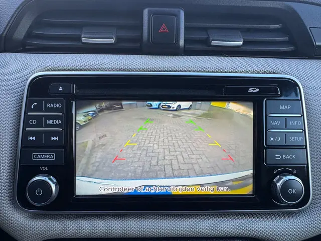 Nissan Micra 0.9 IG-T N-Connecta 2018 Benzine 19