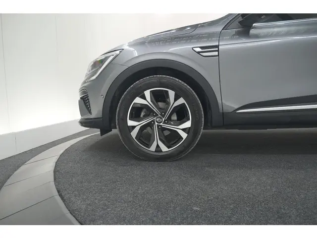 Renault Arkana Mild Hybrid 140 EDC Techno 2024 Benzine 17