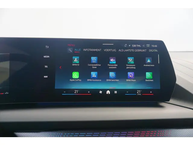 BMW 2 Serie Gran Coupé M235 xDrive 2026 Benzine 25