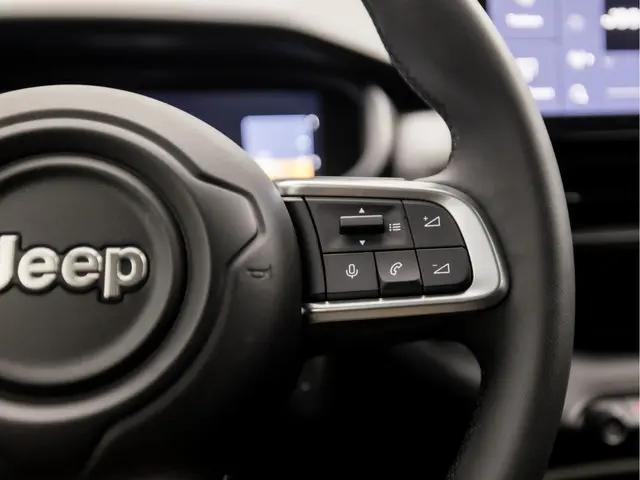 Jeep Avenger 1.2 Altitude Sport 2023 Benzine 20