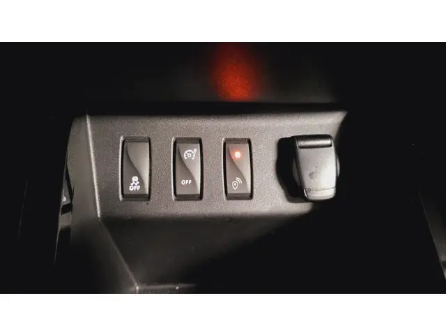 Dacia Spring Essential 27 kWh 2023 Elektrisch 14