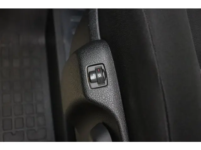 Peugeot Expert 2.0 BlueHDI Long Asphalt DC 2021 Diesel 16