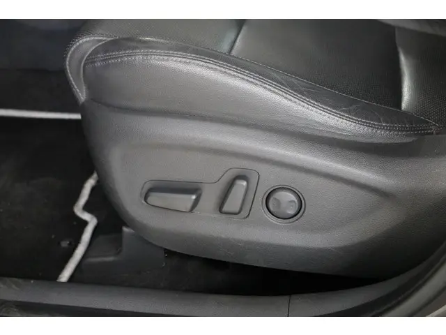 Hyundai Tucson 1.6 GDi Premium. 2016 Benzine 15