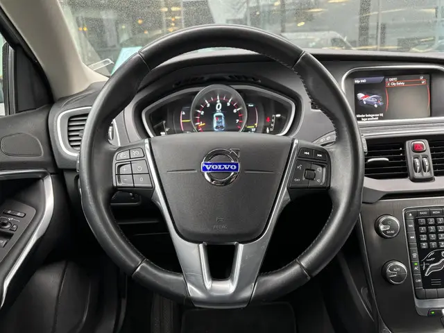 Volvo V40 1.6 T4 Momentum 2013 Benzine 8