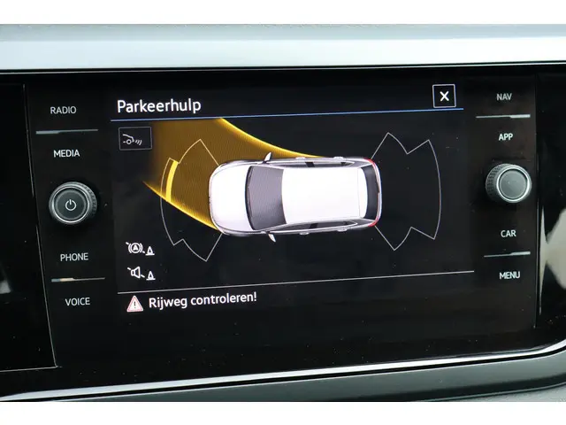 Volkswagen Polo 1.0 TSI R-Line Business 2022 Benzine 22