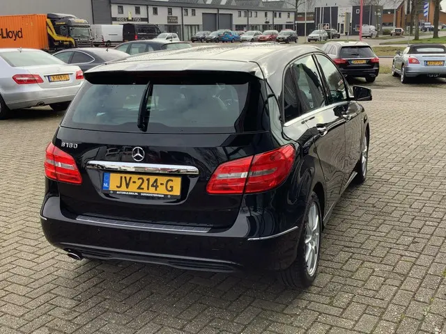 Mercedes-Benz B-Klasse 180 Ambition 2012 Benzine 8
