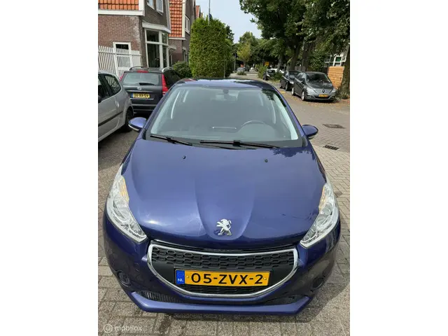 Peugeot 208 2