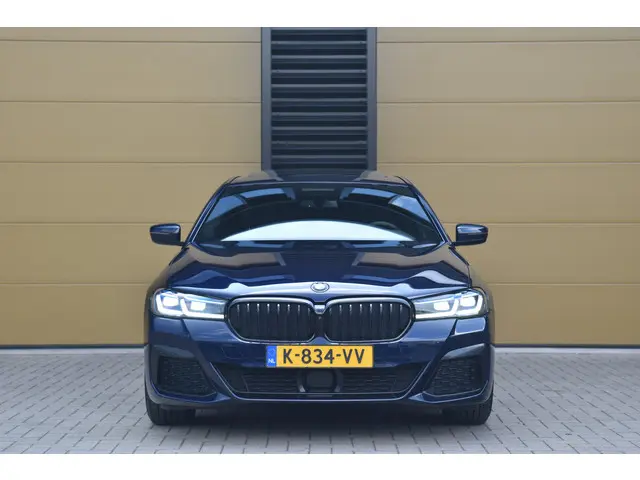 BMW 5 Serie 530i High Executive 2021 Benzine 6