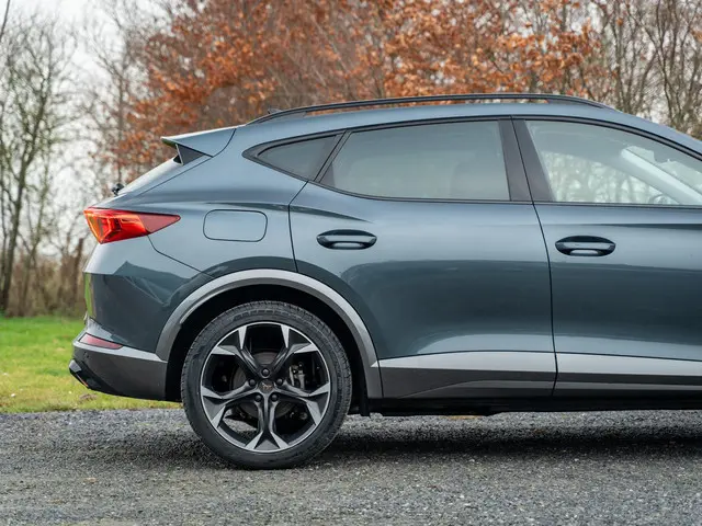 CUPRA Formentor 1.4 e-Hybrid VZ 2022 Hybride Benzine 8