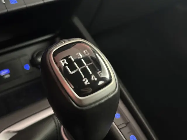 Hyundai Kona 1.0 T-GDI Fashion 2022 Benzine 37