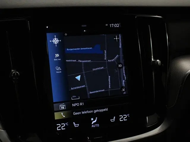 Volvo V60 2.0 B4 R-Design 2022 Benzine 19