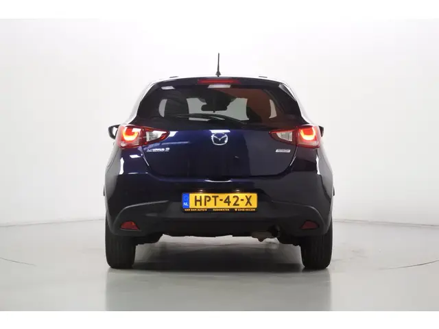 Mazda 2 1.5 90pk Nakama 2016 Benzine 35