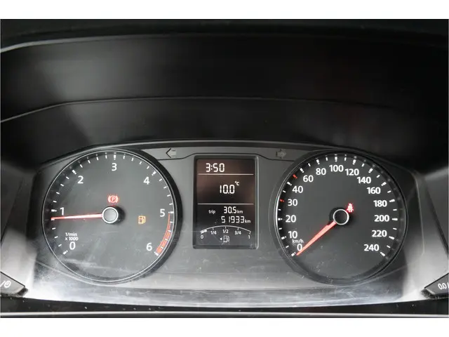 Volkswagen Transporter 2.0 TDI L2H1 2016 Diesel 20