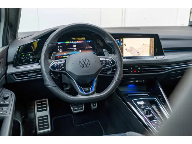 Volkswagen Golf Variant R | 322 PK | 2023 Benzine 50
