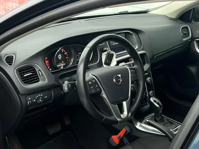 Volvo V40 1.5 T2 Polar+ 2019 Benzine 8