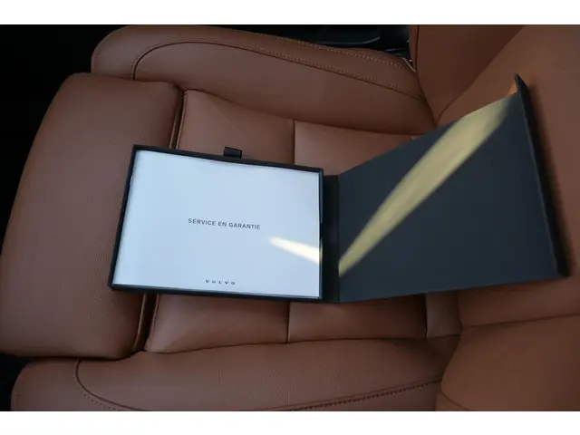 Volvo XC40 Recharge Twin Pro 2022 Elektrisch 42