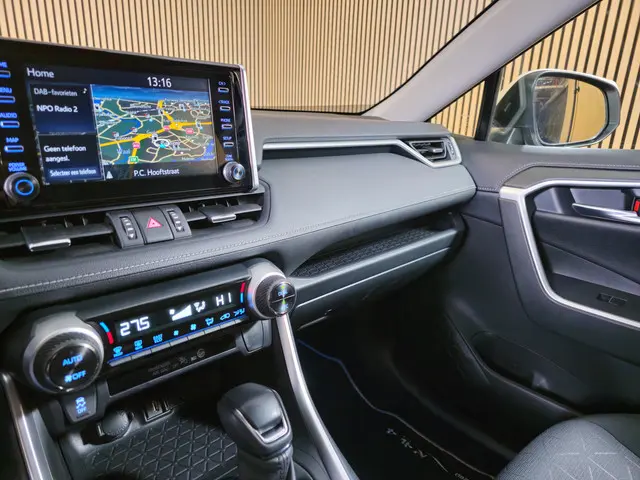 Toyota RAV4 2.5 Hybrid 2021 Hybride Benzine 18