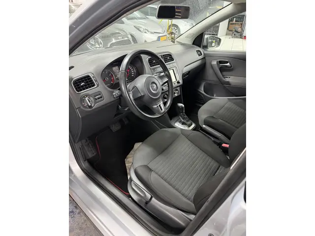 Volkswagen Polo 1.2 TSI Highline 2013 Benzine 11
