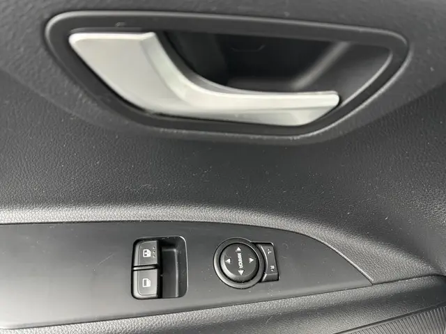 Kia Stonic 1.0 T-GDi DynamicLine 2020 Benzine 23