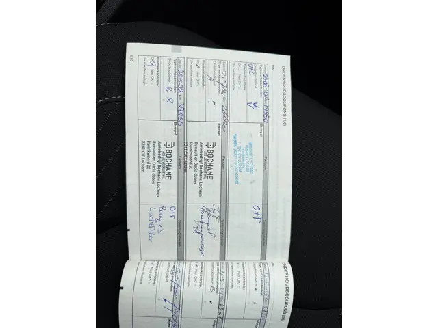 Renault Clio Estate 0.9 TCe Limited 2018 Benzine 29