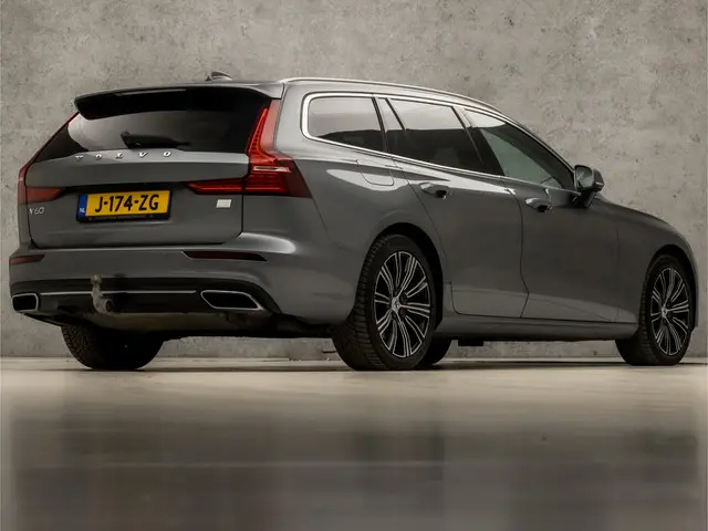 Volvo V60 2.0 T6 Recharge AWD Sport 2020 Hybride Benzine 5
