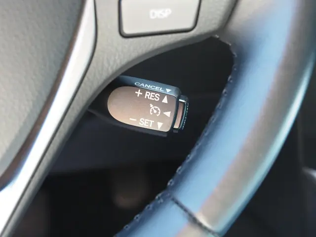 Toyota Auris 1.8 Hybrid Aspiration 2013 Hybride Benzine 7