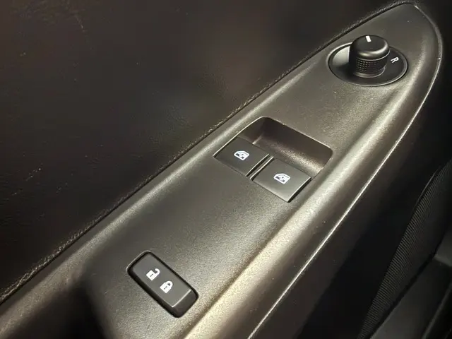 Opel KARL 1.0 Rocks Online Edition 2019 Benzine 26