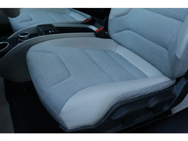 BMW i3 Basis Comfort 22 kWh 2015 Elektrisch 10