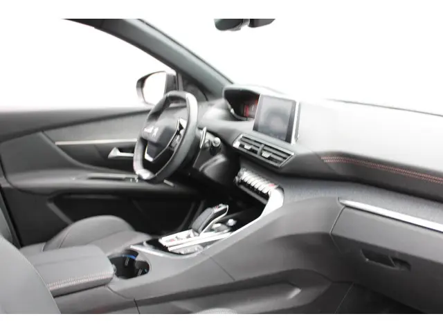 Peugeot 3008 1.6 HYbrid 225 GT 2020 Hybride Benzine 8
