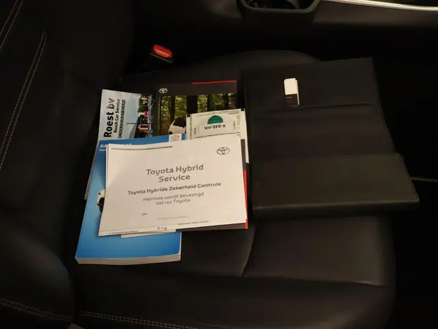 Toyota RAV4 2.5 Hybrid Dynamic 2021 Hybride Benzine 41